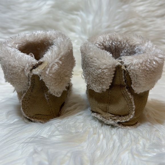 Brown Baby Boots | 6-12M - Picture 3 of 4